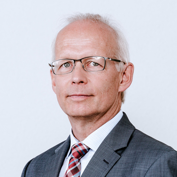 Porträt von Staatssekretär Prof. Dr. Ludwig Theuvsen