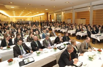 ELER-Messe - Volle Reihen während der Eröffnungsvorträge von Minister Lindemann und Dr. Constantinou