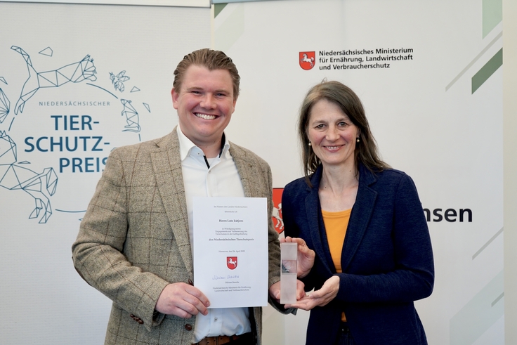 Minister miriam Staudte with Lutz Lütjen (2nd place)
