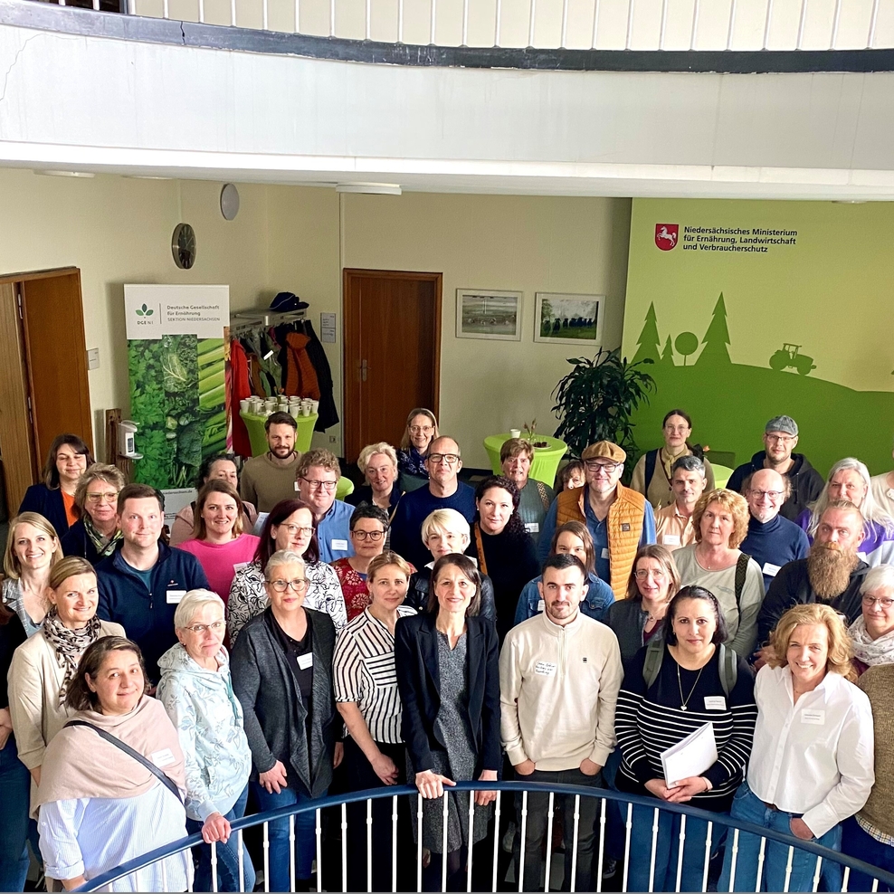 Gruppenbild der Teilnehmenden des Fachtags im flur des ML